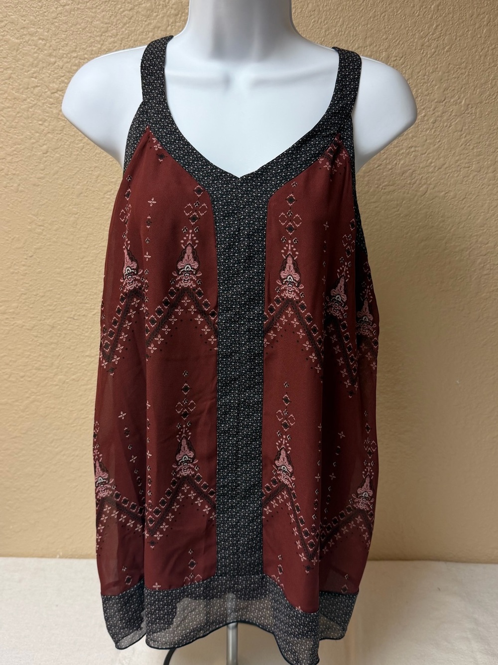 4/$20 Maurices Rust Red V-Neck Tank with Black Trim